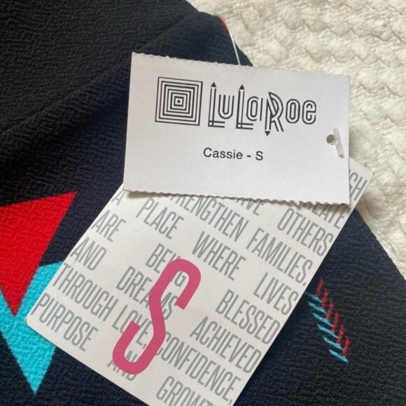 Lularoe Cassie Pencil Skirt Black With Red Blue Geometric Print Size S - Picture 2 of 6